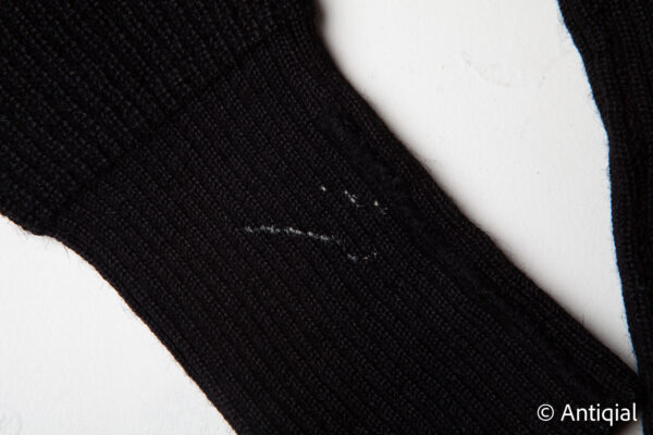 Segunda Guerra Mundial - Antiguo jersey de deporte negro de las SS (Schutzstaffel)
